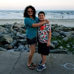 Meet your Posher, Valarie